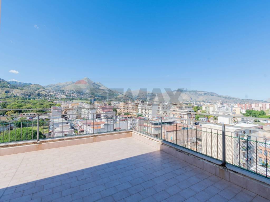 appartamento in vendita a Palermo in zona Altarello