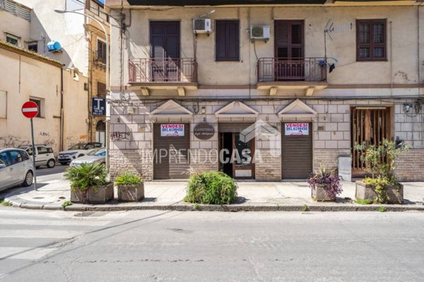negozio in vendita a Palermo in zona Centro storico