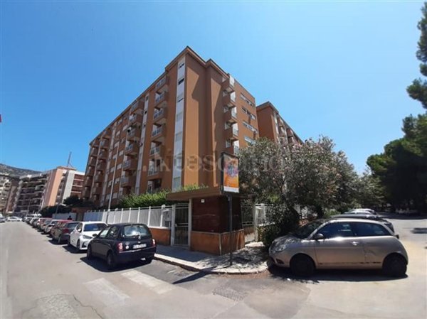appartamento in vendita a Palermo