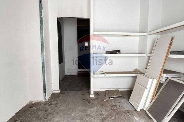 locale di sgombero in vendita a Palermo in zona Centro storico