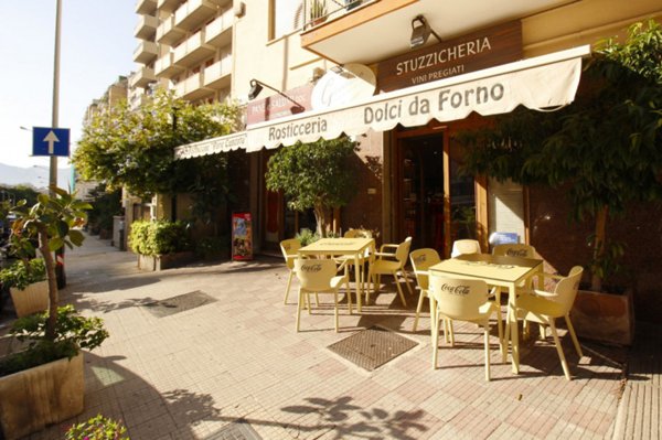 locale commerciale in vendita a Palermo