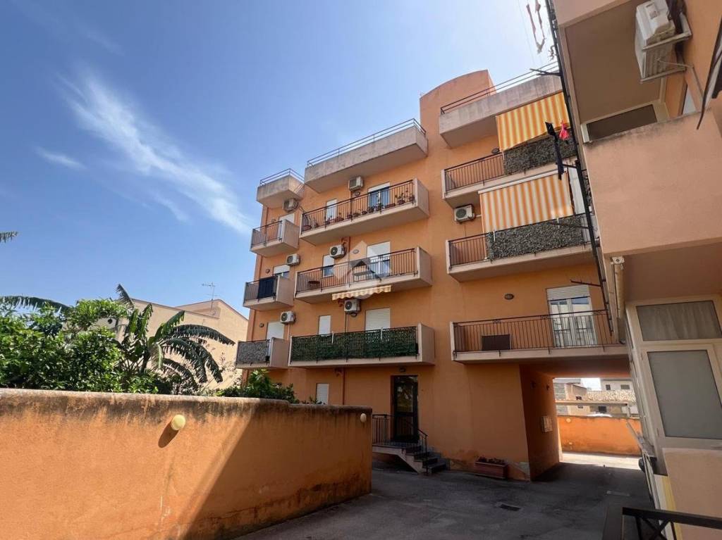 appartamento in vendita a Palermo in zona Croceverde