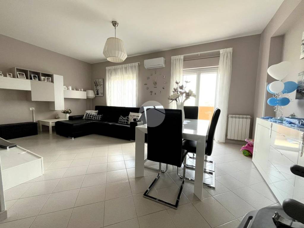 appartamento in vendita a Palermo in zona Altarello