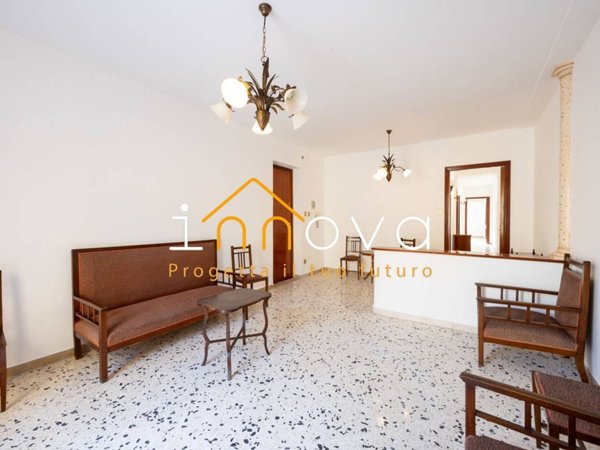 appartamento in vendita a Palermo in zona Centro storico