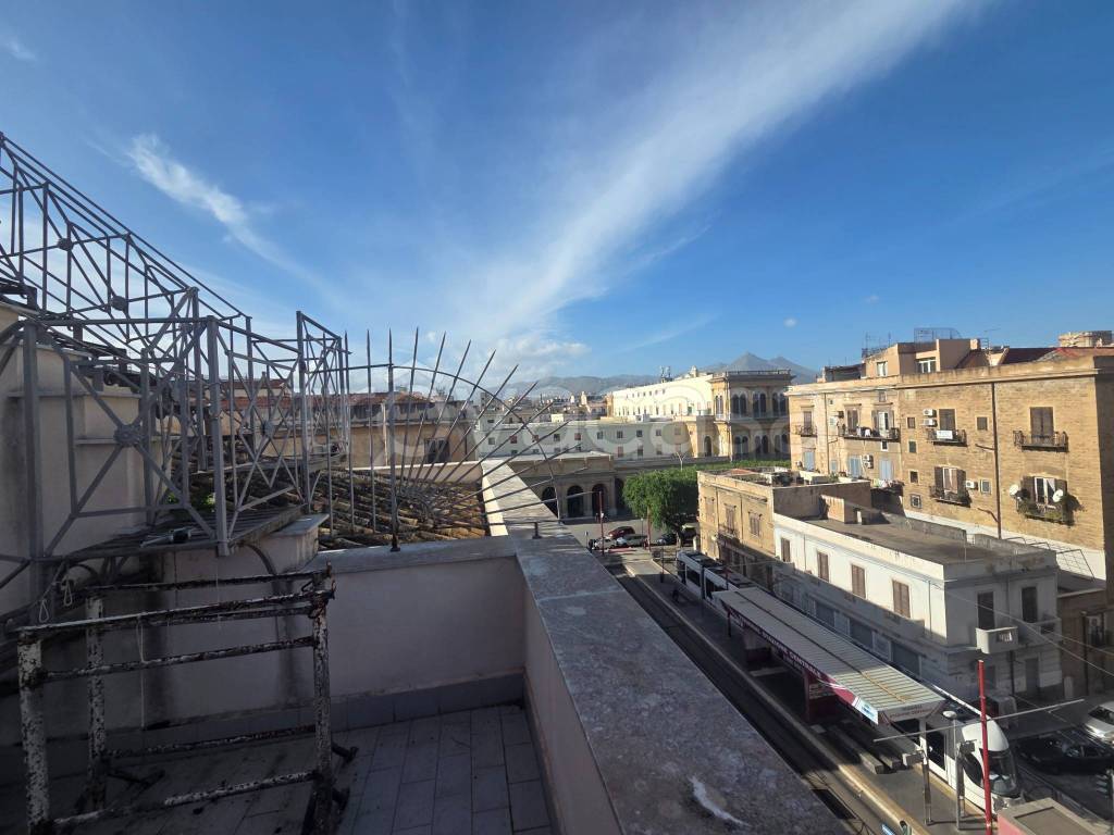appartamento in vendita a Palermo in zona Oreto