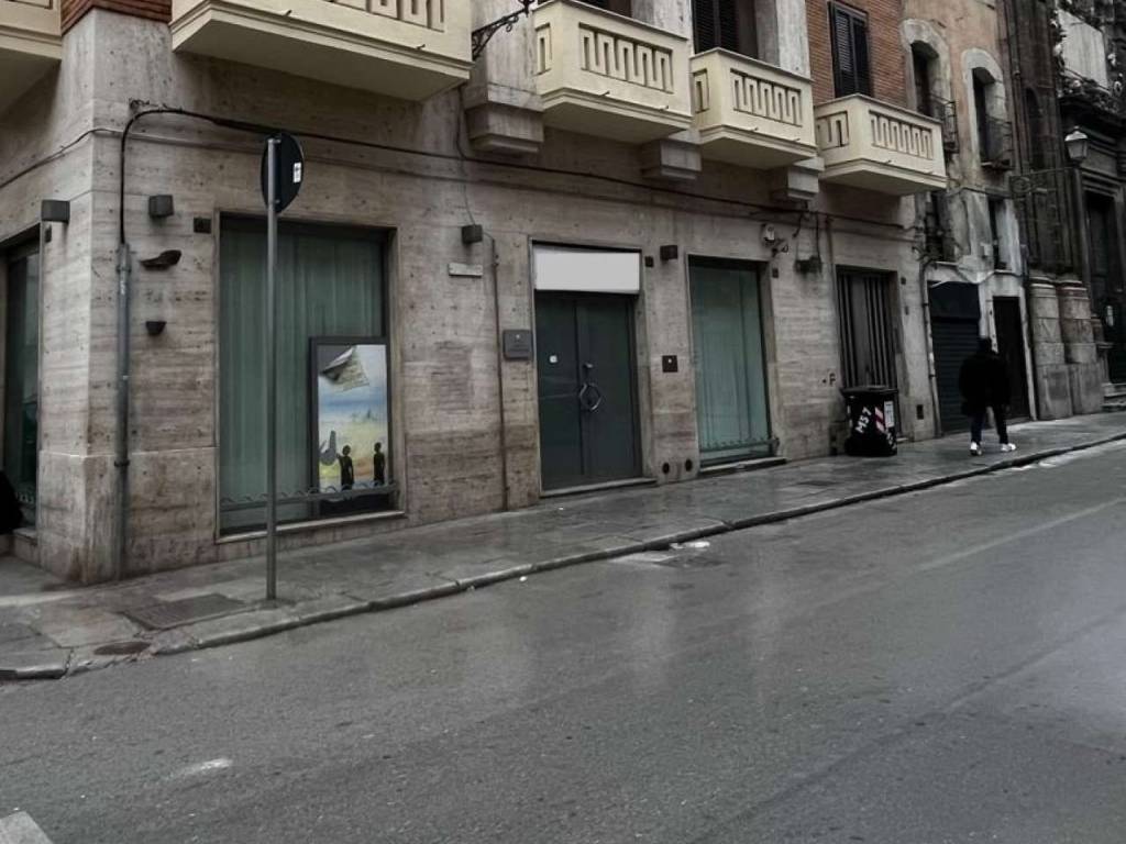negozio in vendita a Palermo in zona Centro storico