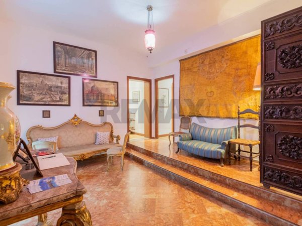 appartamento in vendita a Palermo in zona Centro storico