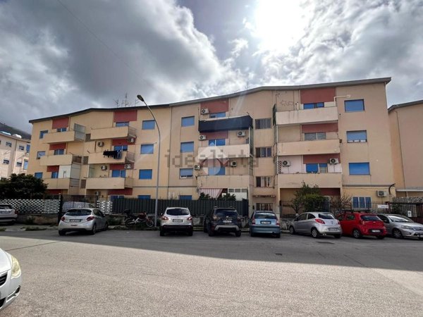 appartamento in vendita a Palermo