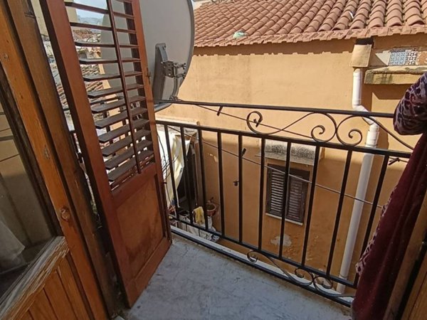 intera palazzina in vendita a Palermo in zona Centro storico