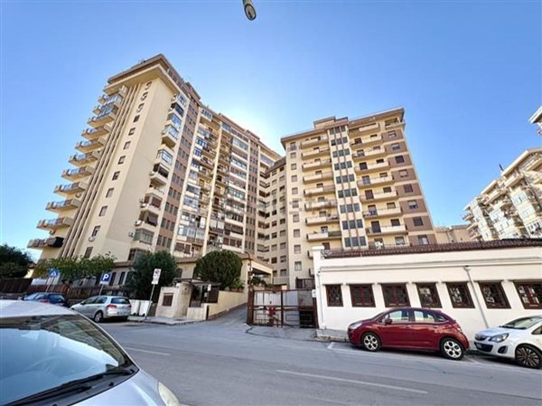 appartamento in vendita a Palermo