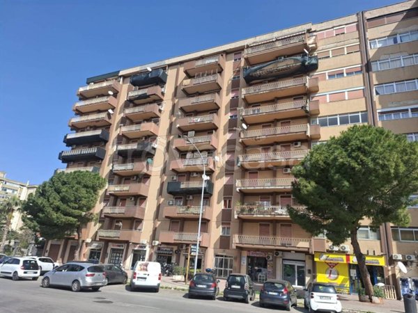 appartamento in vendita a Palermo in zona Oreto