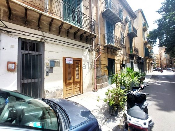 appartamento in vendita a Palermo in zona Oreto