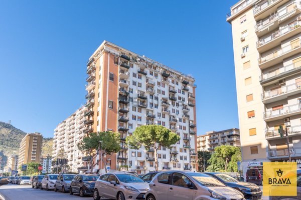 appartamento in vendita a Palermo in zona Montepellegrino