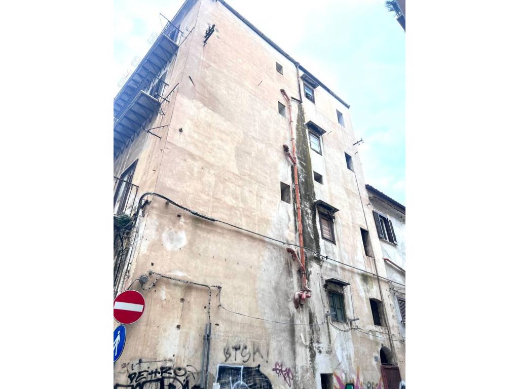 intera palazzina in vendita a Palermo in zona Centro storico
