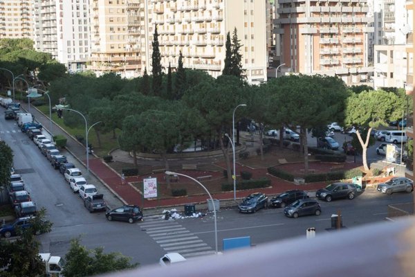 appartamento in vendita a Palermo in zona Malaspina/Palagonia