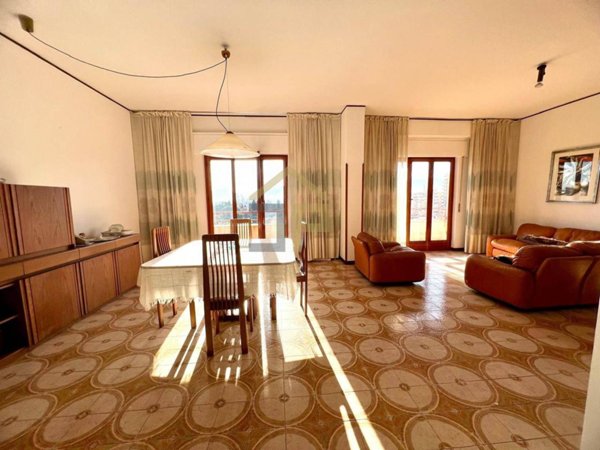 appartamento in vendita a Palermo in zona Montepellegrino