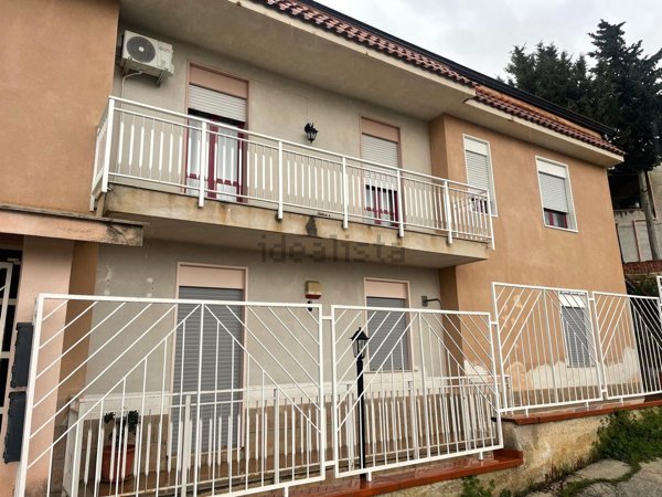 appartamento in vendita a Palermo in zona Mezzomonreale