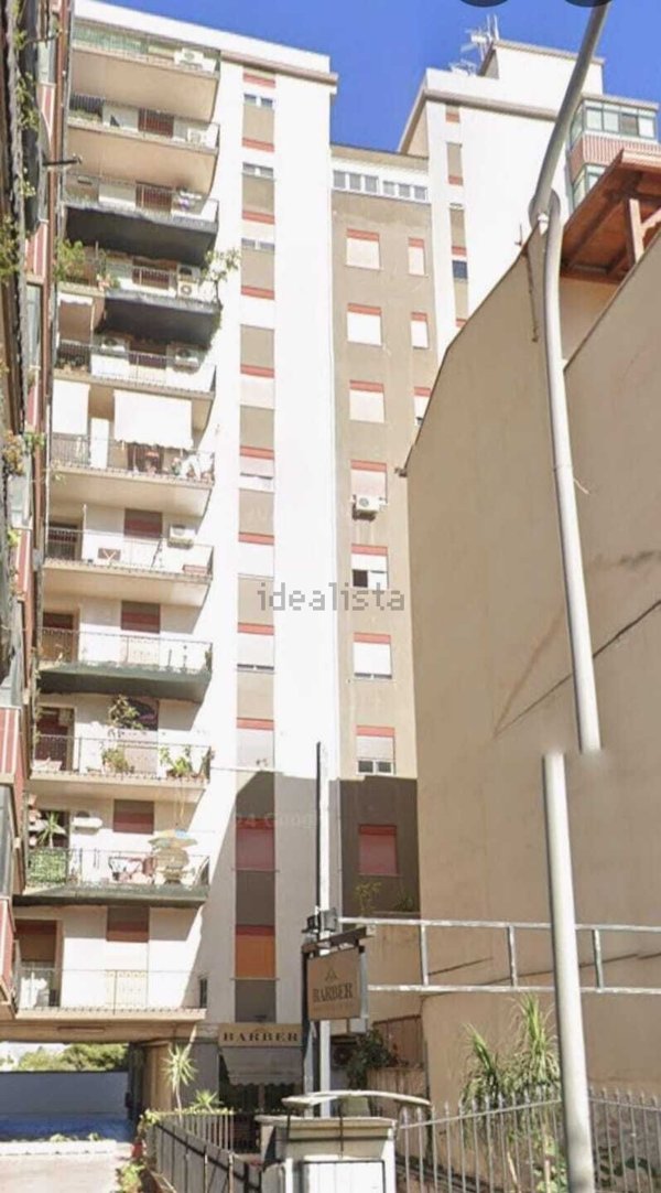 appartamento in vendita a Palermo in zona Montegrappa / Santa Rosalia