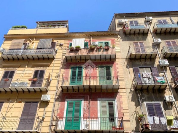 appartamento in vendita a Palermo in zona Zisa