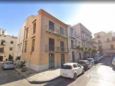appartamento in vendita a Palermo in zona Centro storico