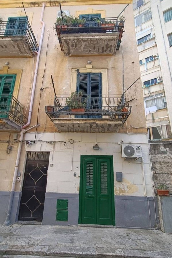 appartamento in vendita a Palermo