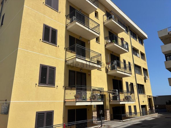 appartamento in vendita a Palermo in zona Villagrazia/Falsomiele