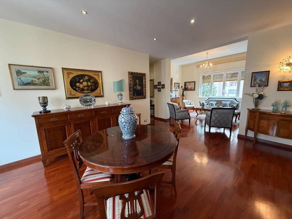 appartamento in vendita a Palermo in zona Uditore