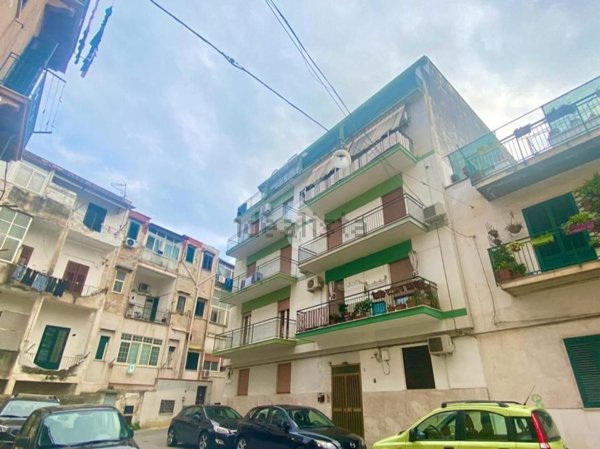 appartamento in vendita a Palermo in zona Montegrappa / Santa Rosalia