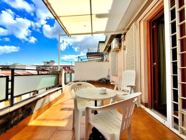 appartamento in vendita a Palermo in zona Politeama