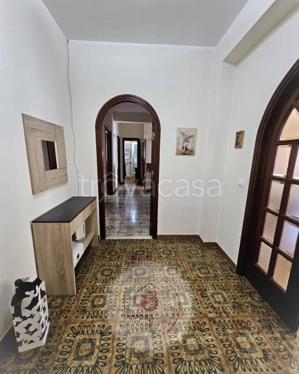 appartamento in vendita a Palermo in zona Montegrappa / Santa Rosalia