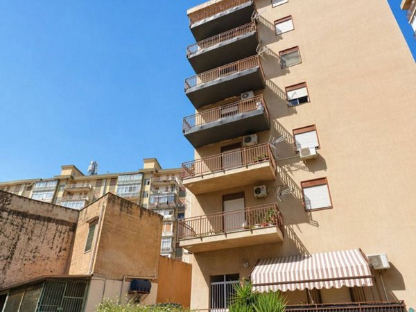 appartamento in vendita a Palermo in zona Calatafimi / Cuba