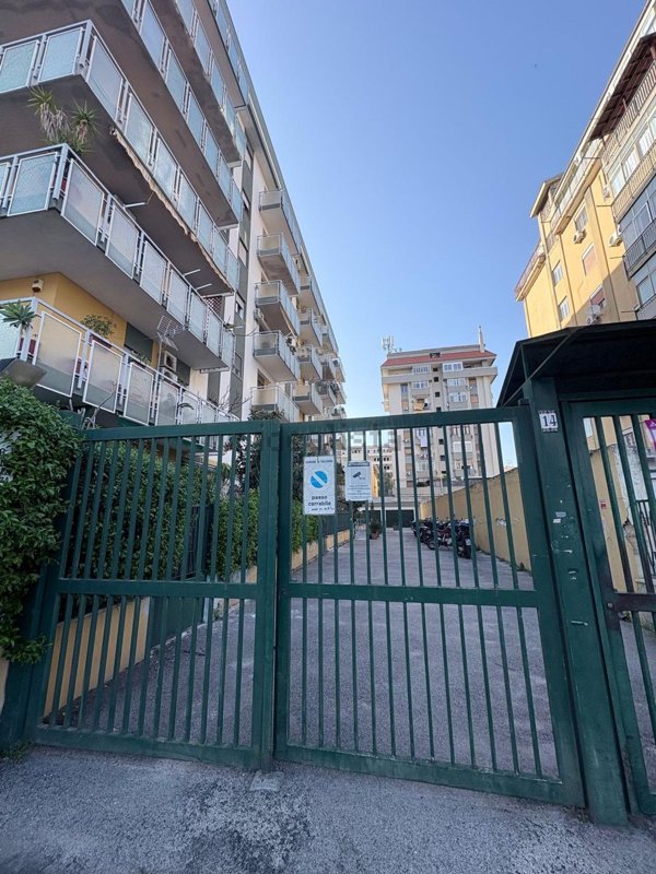 appartamento in vendita a Palermo in zona San Lorenzo