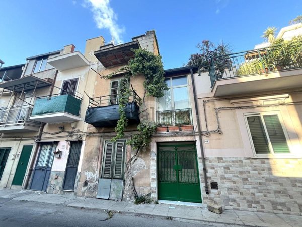 casa indipendente in vendita a Palermo in zona Altarello