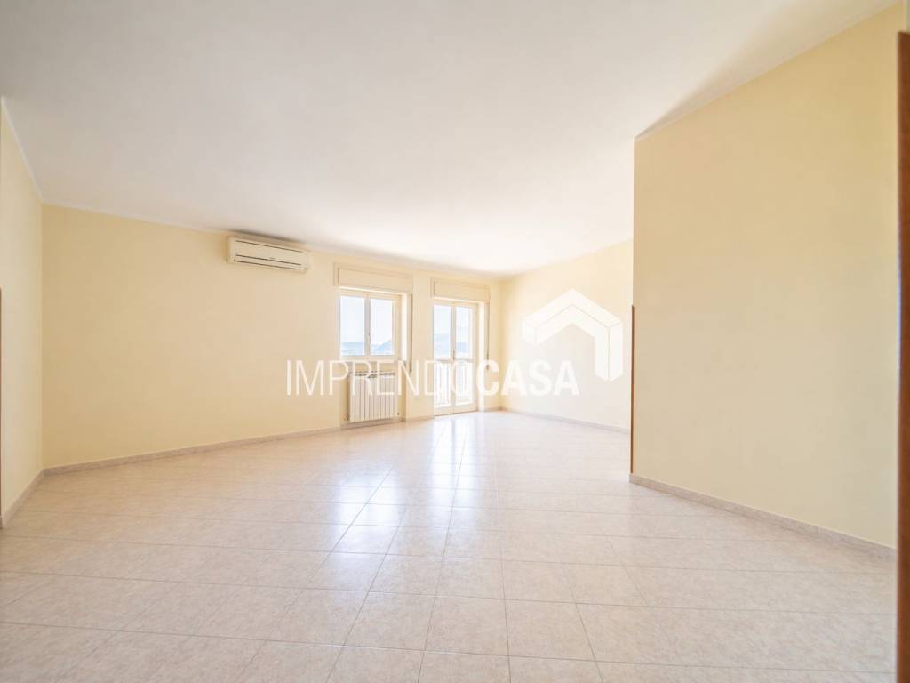 appartamento in vendita a Palermo in zona Mezzomonreale