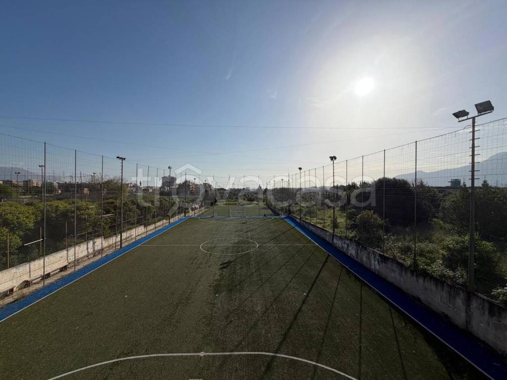 negozio in vendita a Palermo