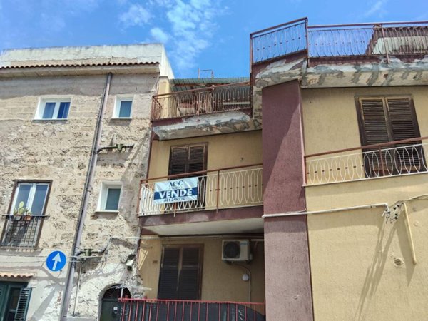 appartamento in vendita a Palermo in zona San Lorenzo