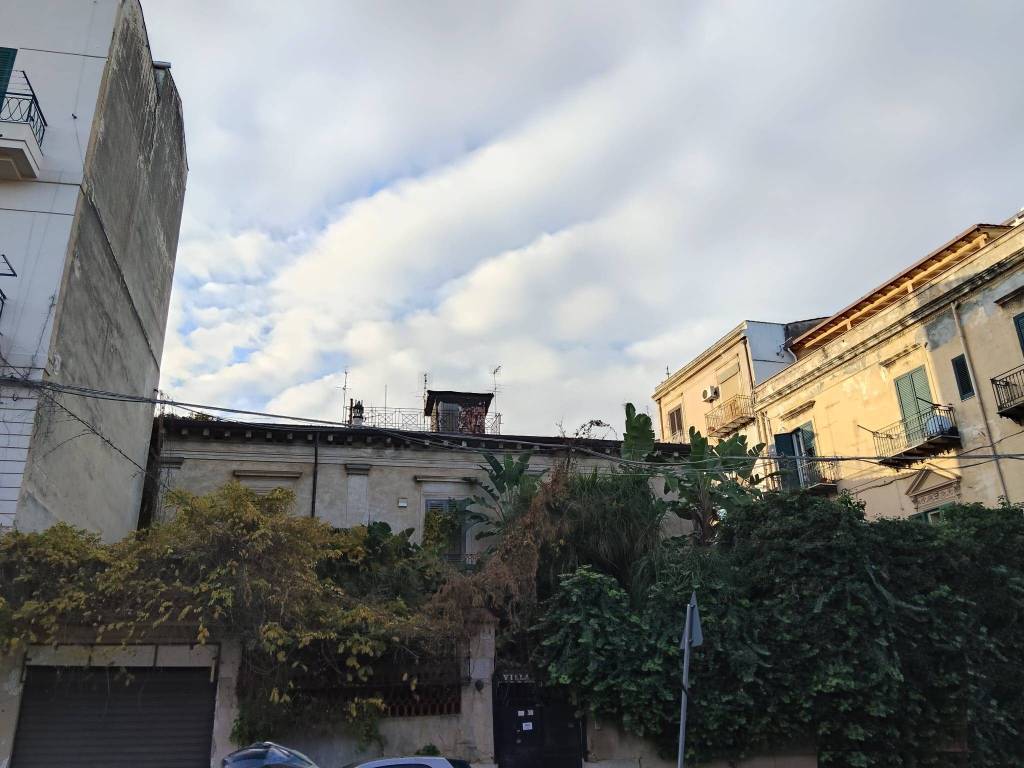 casa indipendente in vendita a Palermo in zona Noce