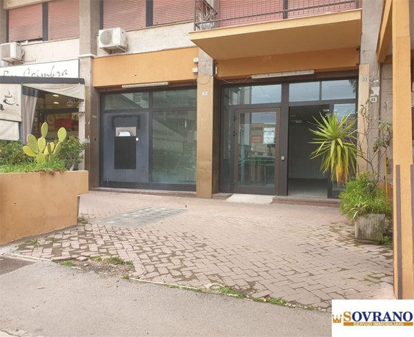 locale commerciale in vendita a Palermo
