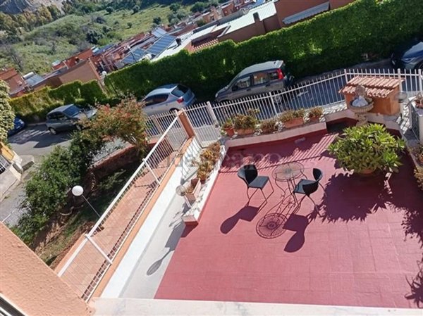 casa indipendente in vendita a Palermo in zona Borgo Nuovo