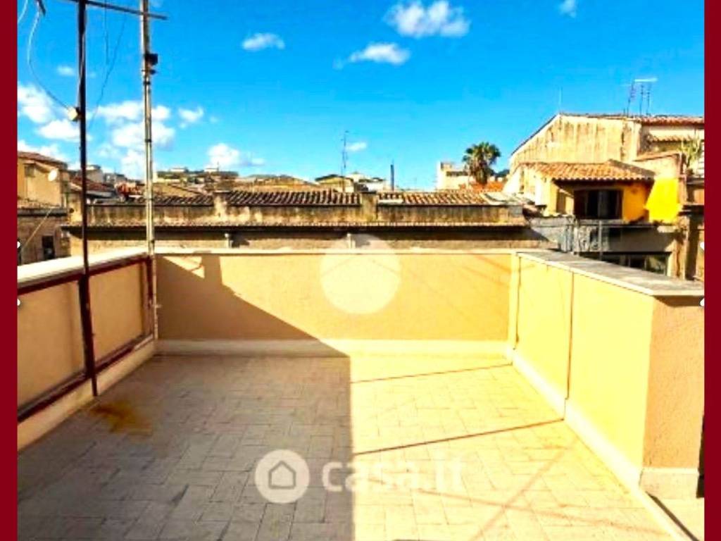 appartamento in vendita a Palermo in zona Zisa