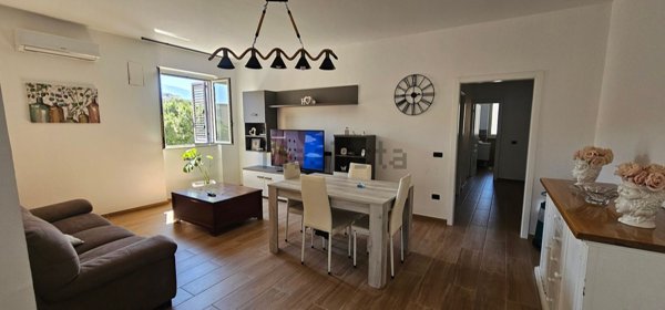 casa indipendente in vendita a Palermo in zona Mezzomonreale