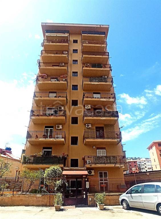 appartamento in vendita a Palermo in zona Calatafimi / Cuba