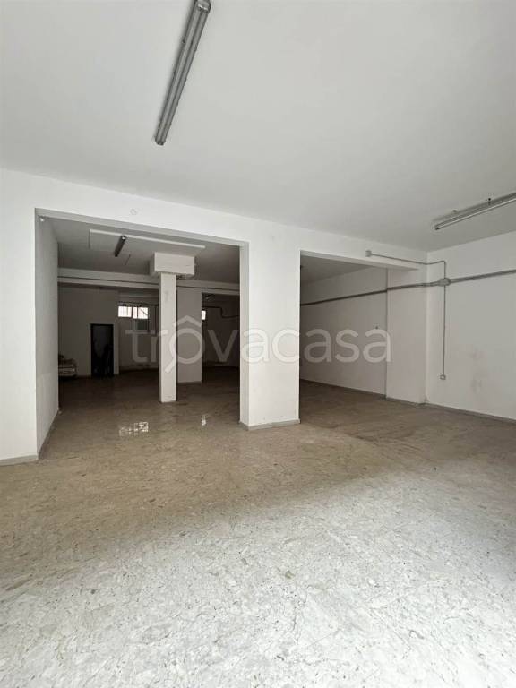 negozio in vendita a Palermo