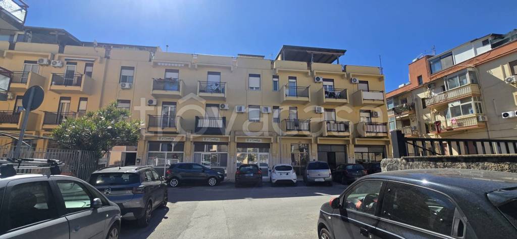 appartamento in vendita a Palermo in zona Partanna