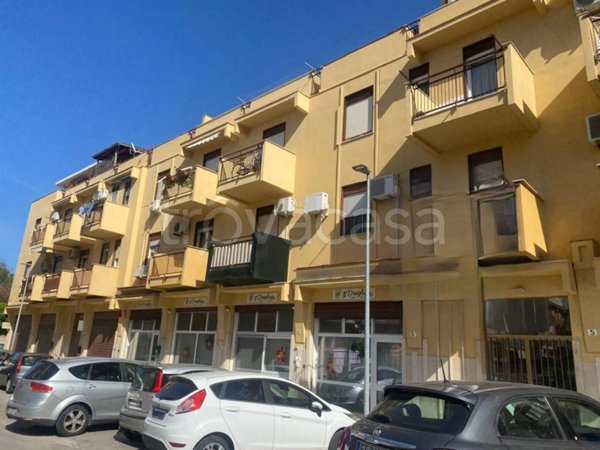 appartamento in vendita a Palermo in zona Partanna