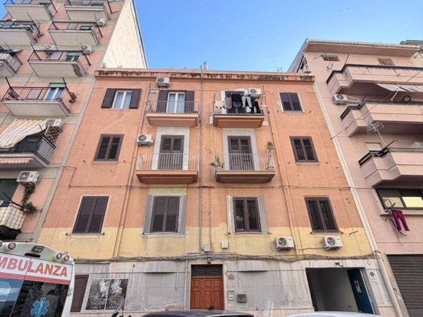 appartamento in vendita a Palermo in zona Montegrappa / Santa Rosalia