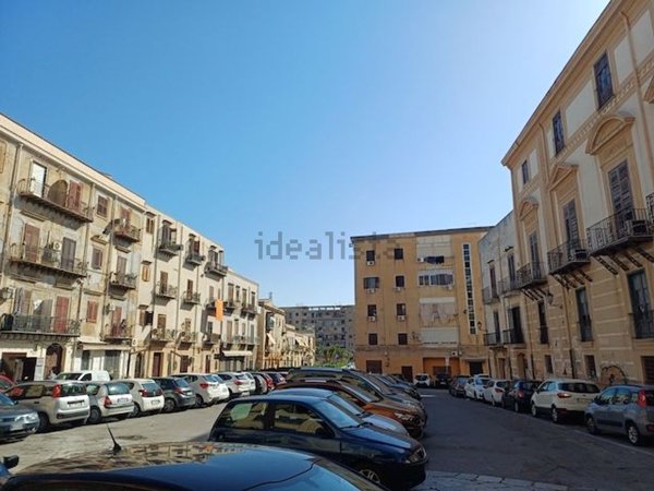 appartamento in vendita a Palermo in zona Centro storico