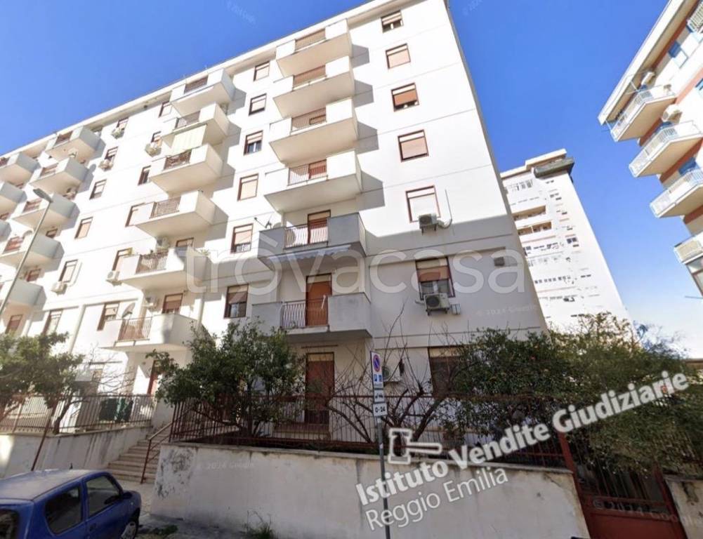 appartamento in vendita a Palermo
