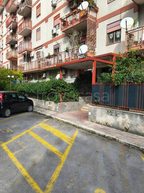 appartamento in vendita a Palermo