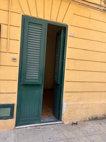 appartamento in vendita a Palermo in zona Zisa